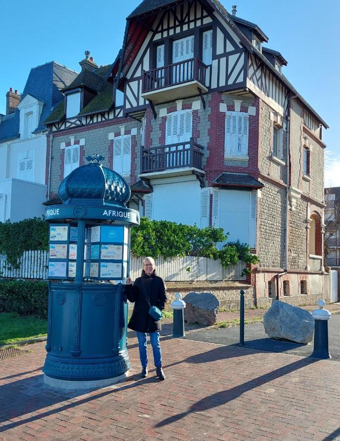 Les 3 Mouettes A Cabourg - Cote Normande Apartman Kültér fotó
